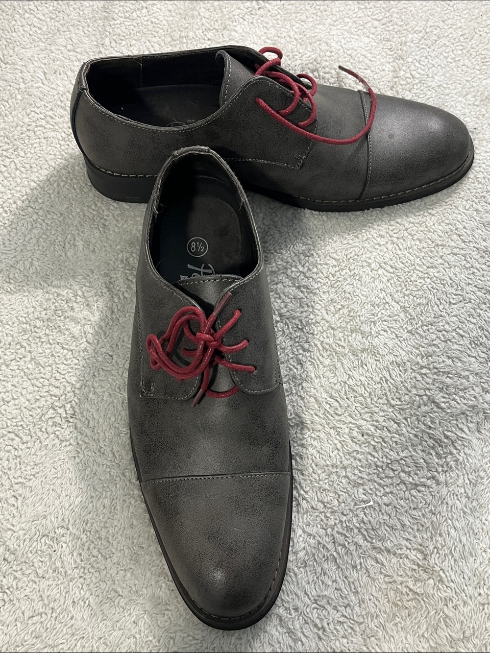 Men's Charcoal Derby Shoes with Red Laces